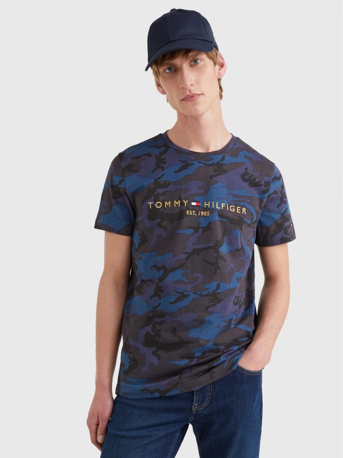 Tommy Hilfiger Argentina Camiseta Con Estampado De Camuflaje Y Logo Azul Marino
