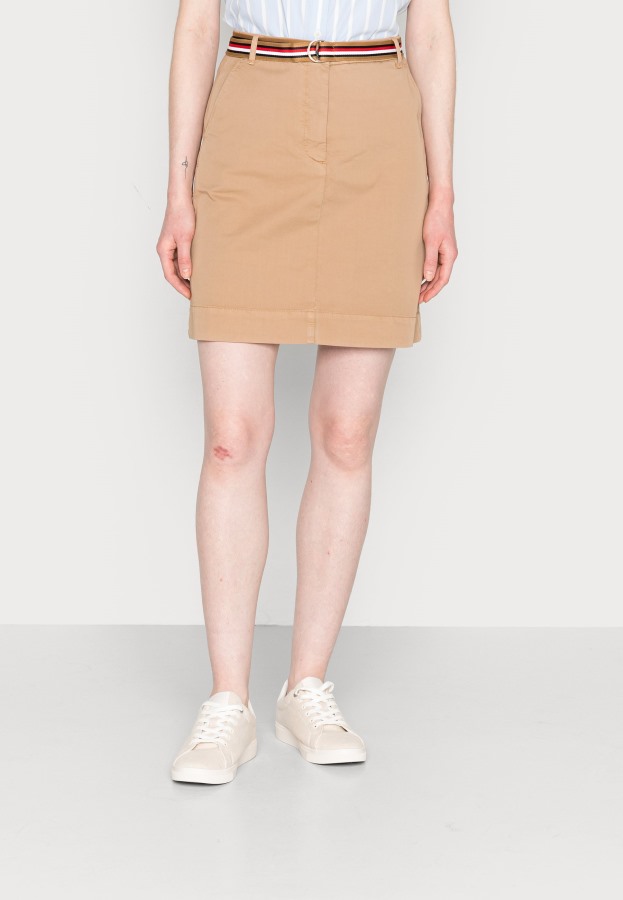 Falda Beige Falda Mini Tommy Hilfiger Argentina