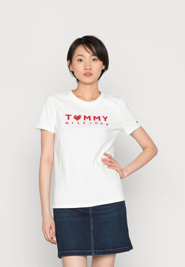 Playera Estampada Con Logo En El Cuello Tommy Hilfiger Argentina Ecru/tommy Hilfiger Argentina Graphic